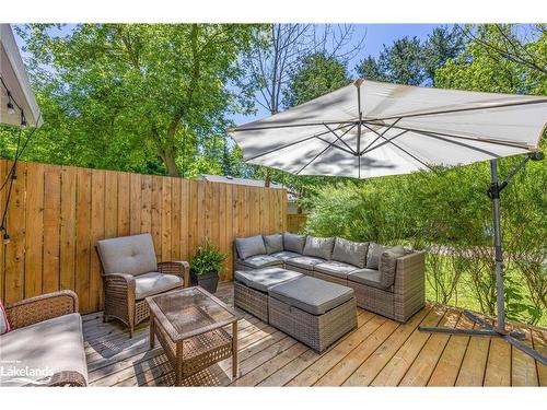 3326 Cleveland Avenue, Cumberland Beach, ON - Outdoor With Deck Patio Veranda