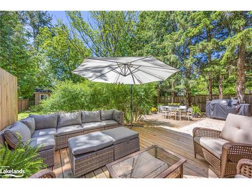 3326 Cleveland Avenue, Cumberland Beach, ON - Outdoor With Deck Patio Veranda