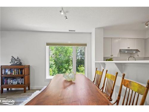 331 Mariners Way, Collingwood, ON - Indoor Photo Showing Dining Room