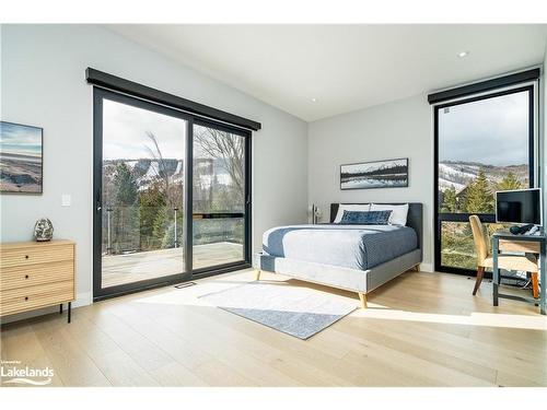 102 Salzburg Place, The Blue Mountains, ON - Indoor Photo Showing Bedroom