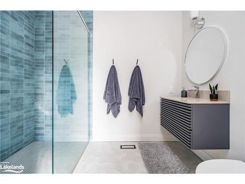 102 Salzburg Place, The Blue Mountains, ON - Indoor Photo Showing Bathroom