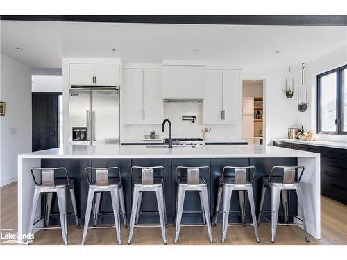 112 Lendvay Alley, The Blue Mountains, ON - Indoor Photo Showing Kitchen With Upgraded Kitchen