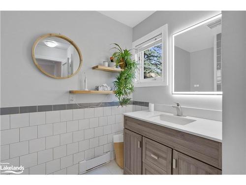 7-39 Southbank Drive, Bracebridge, ON - Indoor Photo Showing Bathroom