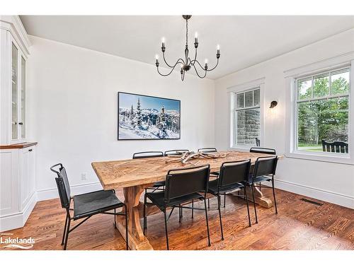 7201 36 37 Nottawasaga Side Road N, Clearview, ON - Indoor Photo Showing Dining Room