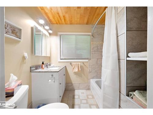 10 Route 66 Road, Seguin, ON - Indoor Photo Showing Bathroom