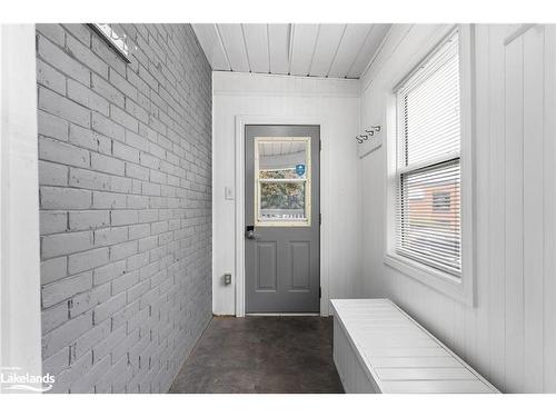 73 Coldwater Street E, Orillia, ON - Indoor Photo Showing Other Room