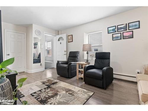 73 Coldwater Street E, Orillia, ON - Indoor Photo Showing Other Room