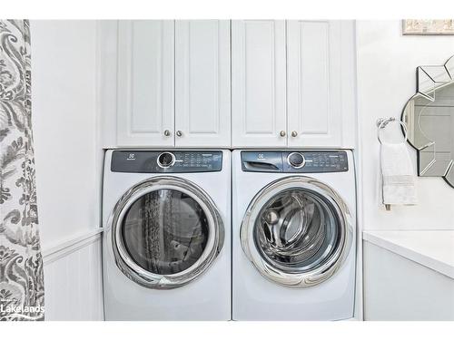 4 Harben Court, Collingwood, ON - Indoor Photo Showing Laundry Room