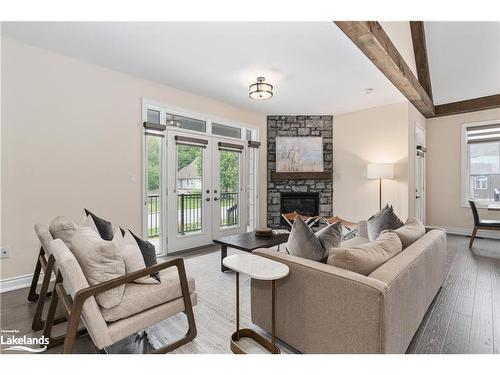 3 Baypoint Court, Gravenhurst, ON - Indoor Photo Showing Living Room With Fireplace
