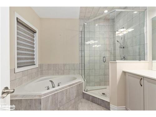 3 Baypoint Court, Gravenhurst, ON - Indoor Photo Showing Bathroom