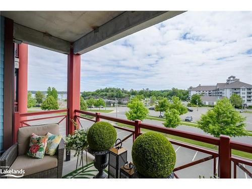 303-130 Steamship Bay Road, Gravenhurst, ON - Outdoor With Balcony With Exterior