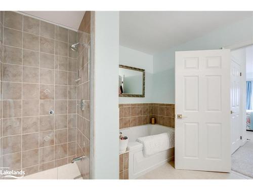 303-130 Steamship Bay Road, Gravenhurst, ON - Indoor Photo Showing Bathroom