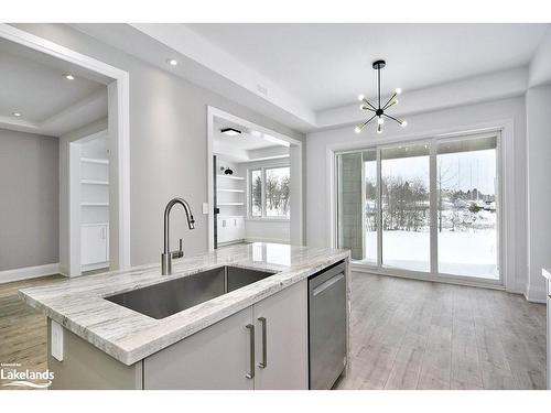 7-11 Bay Street E, Thornbury, ON - Indoor Photo Showing Kitchen