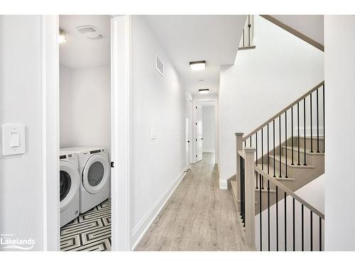 7-11 Bay Street E, Thornbury, ON - Indoor Photo Showing Laundry Room