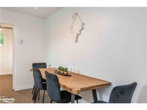 36 West Elliott Street, Huntsville, ON - Indoor Photo Showing Dining Room