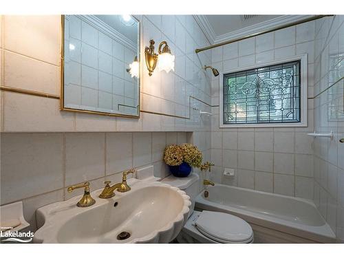 8275 County Road 9, Creemore, ON - Indoor Photo Showing Bathroom