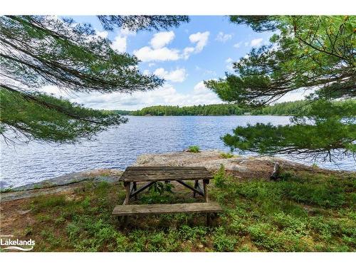 15Kl2 Kahshe Lake, Gravenhurst, ON 