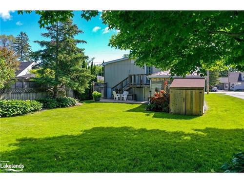 542 Maple Street, Collingwood, ON - Outdoor With Backyard