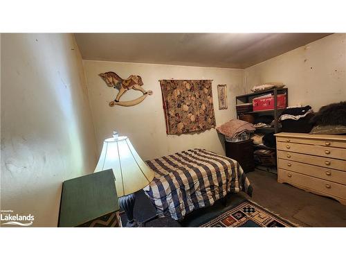 2471 Highway 60, Huntsville, ON - Indoor Photo Showing Bedroom