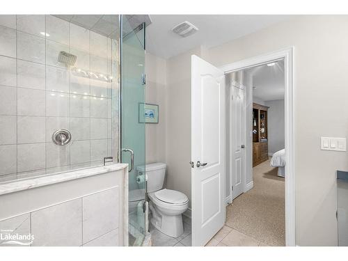 1 Kennedy Avenue, Collingwood, ON - Indoor Photo Showing Bathroom