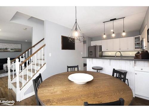 19 River Run, Collingwood, ON - Indoor Photo Showing Dining Room