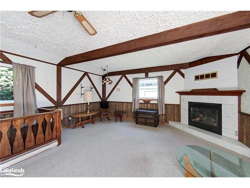 440 Sixth Street, Collingwood, ON - Indoor With Fireplace