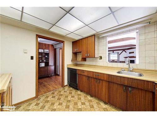 440 Sixth Street, Collingwood, ON - Indoor Photo Showing Kitchen