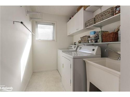 23 St James Place, Wasaga Beach, ON - Indoor Photo Showing Laundry Room