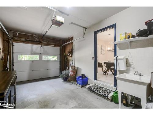 82 Pine Ridge Gate, Gravenhurst, ON - Indoor Photo Showing Garage