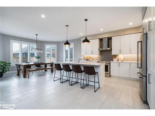 56 Lockerbie Crescent, Collingwood, ON - Indoor Photo Showing Kitchen With Upgraded Kitchen