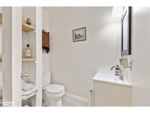 1714 Golf Link Road, Tiny, ON - Indoor Photo Showing Bathroom