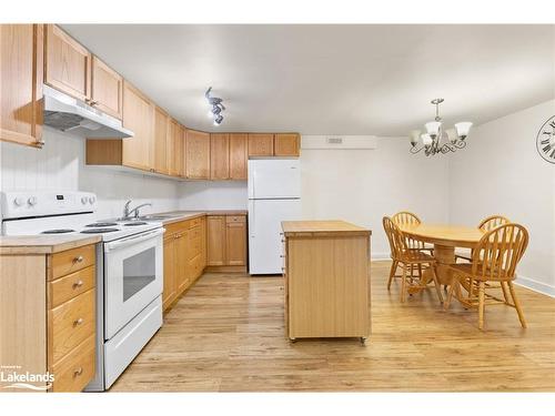 1714 Golf Link Road, Tiny, ON - Indoor Photo Showing Kitchen