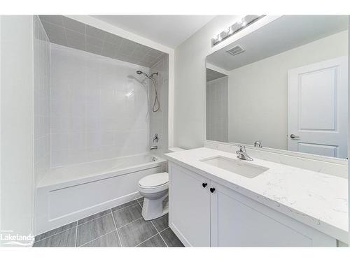 204 Rosanne Circle, Wasaga Beach, ON - Indoor Photo Showing Bathroom