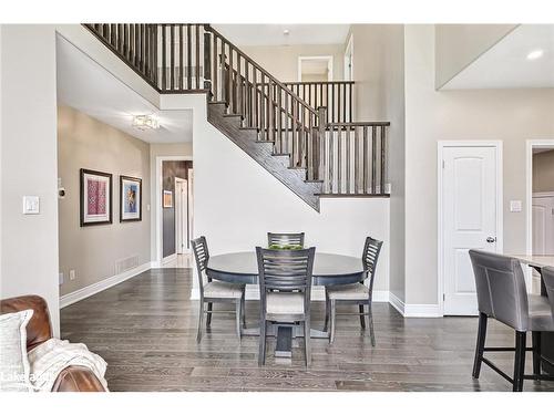 35 Hughes Street, Collingwood, ON - Indoor Photo Showing Dining Room