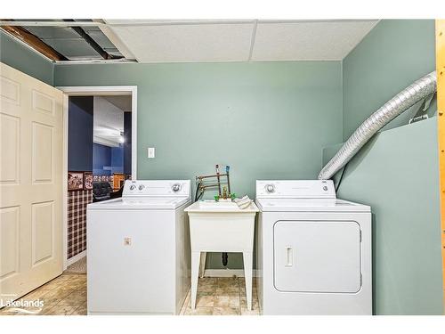 34 Reid Crescent, Collingwood, ON - Indoor Photo Showing Laundry Room