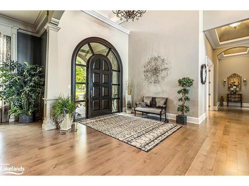 175 Pineway Park, Kingsville, ON - Indoor Photo Showing Living Room With Fireplace