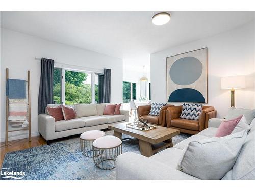 140 Augusta Crescent, The Blue Mountains, ON - Indoor Photo Showing Living Room