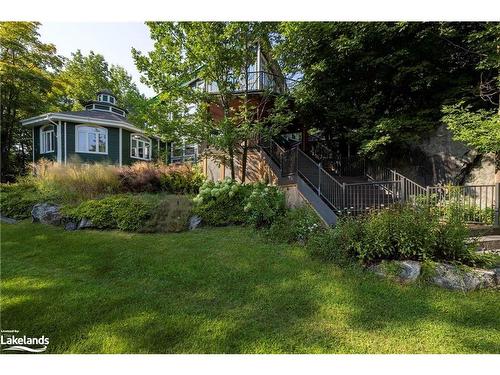 1080 Whitehead Road, Gravenhurst, ON - Outdoor