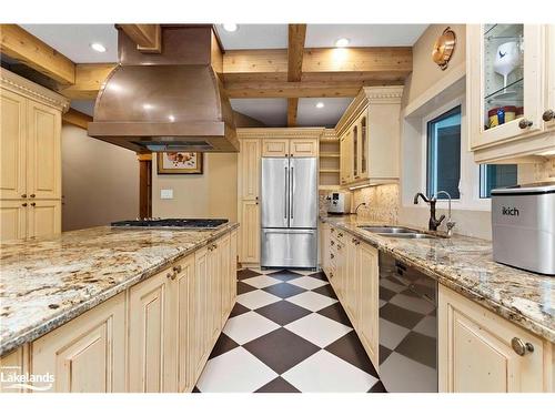 1080 Whitehead Road, Gravenhurst, ON - Indoor Photo Showing Kitchen With Double Sink