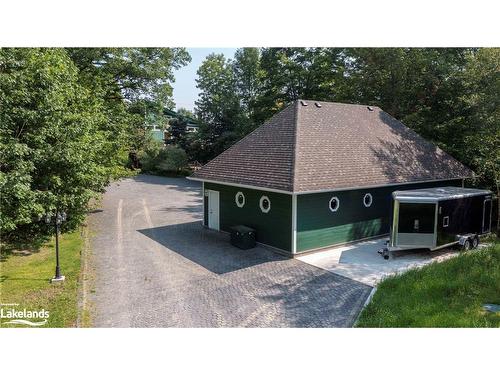 1080 Whitehead Road, Gravenhurst, ON - Outdoor