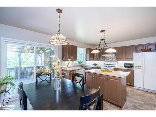 28 Caribou Trail, Wasaga Beach, ON - Indoor Photo Showing Dining Room