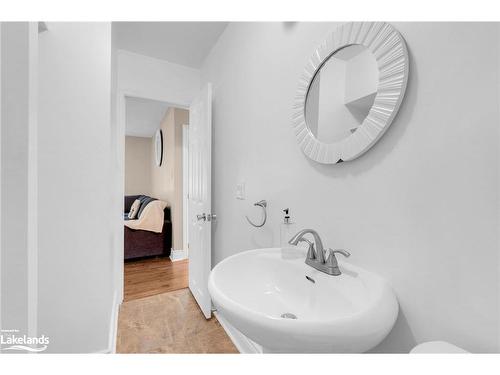 34 Coutnac Crescent, Tiny, ON - Indoor Photo Showing Bathroom