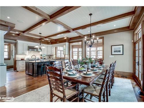 1902 Foxpoint Road, Dwight, ON - Indoor Photo Showing Dining Room