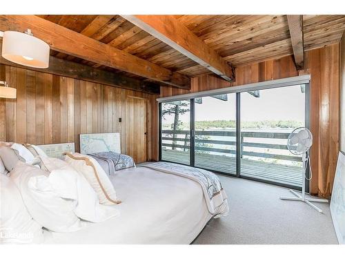 4 B415 Bernyk Island, Archipelago South, ON - Indoor Photo Showing Bedroom