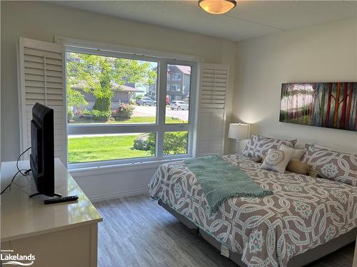 670 Johnston Park Avenue, Collingwood, ON - Indoor Photo Showing Bedroom