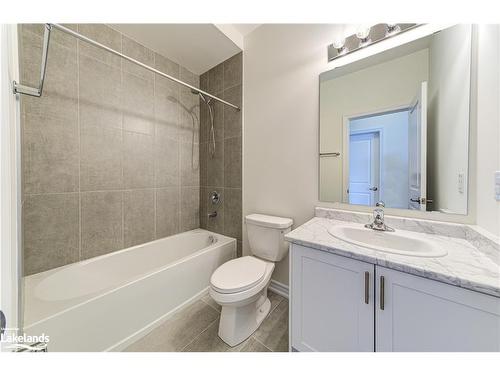 77 Sun Valley Avenue, Wasaga Beach, ON - Indoor Photo Showing Bathroom