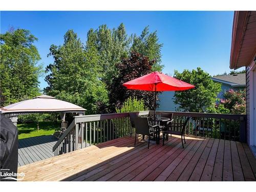 18 Royal Beech Drive, Wasaga Beach, ON - Outdoor With Deck Patio Veranda