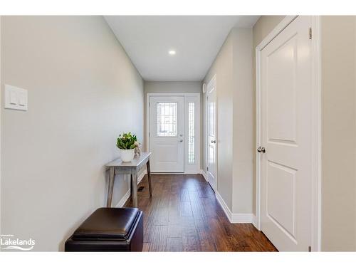 90 Robertson Street, Collingwood, ON - Indoor Photo Showing Other Room