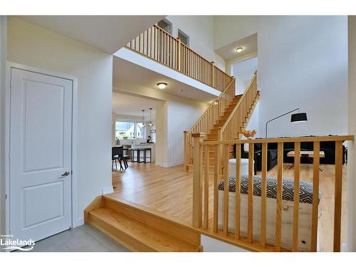 106 Stoneleigh Drive, The Blue Mountains, ON - Indoor Photo Showing Other Room