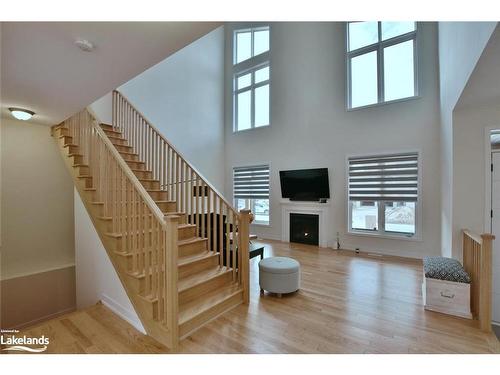 106 Stoneleigh Drive, The Blue Mountains, ON - Indoor Photo Showing Other Room